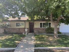 417 E Magnolia Ave - Photo 1 of 1