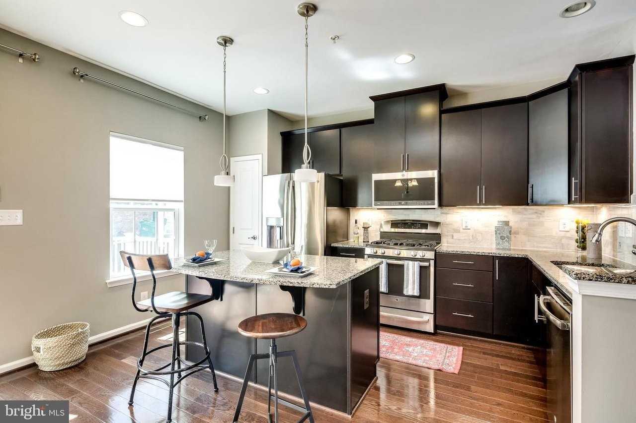 3023 Hockley Mill Dr - Photo 4 of 17