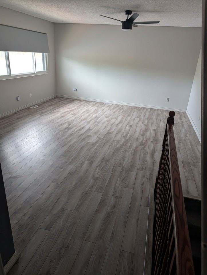 246 S Oman Rd - Photo 5 of 18