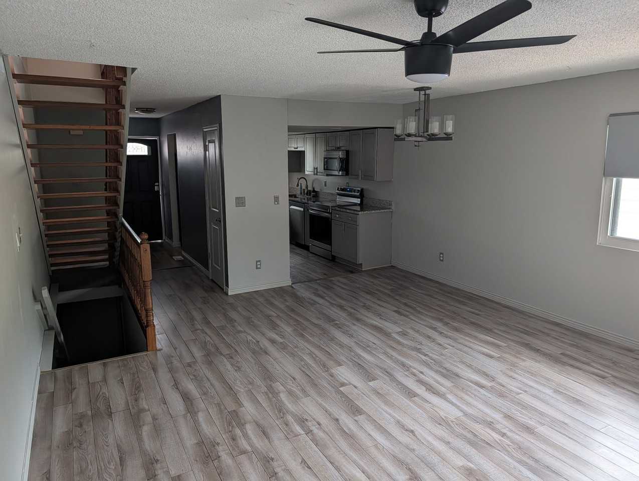 246 S Oman Rd - Photo 6 of 18