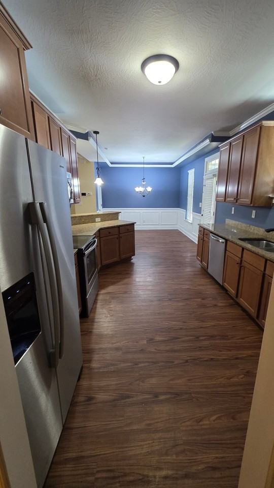 5508 Meghan Ln - Photo 5 of 17