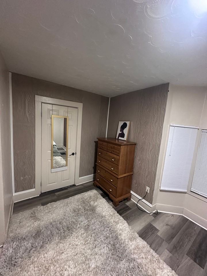 1 Horton Pl #1 - Photo 6 of 11
