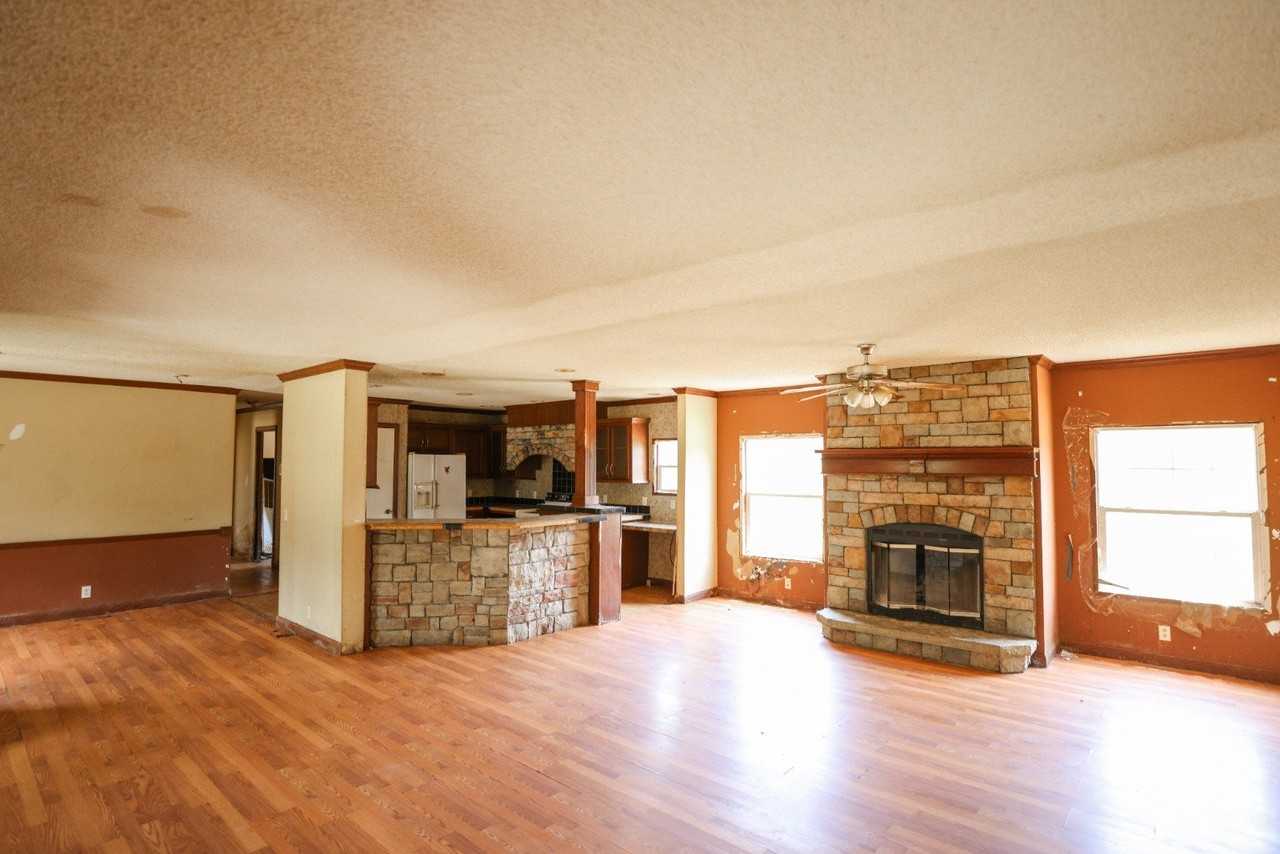 120 Aker Holt Rd - Photo 6 of 20