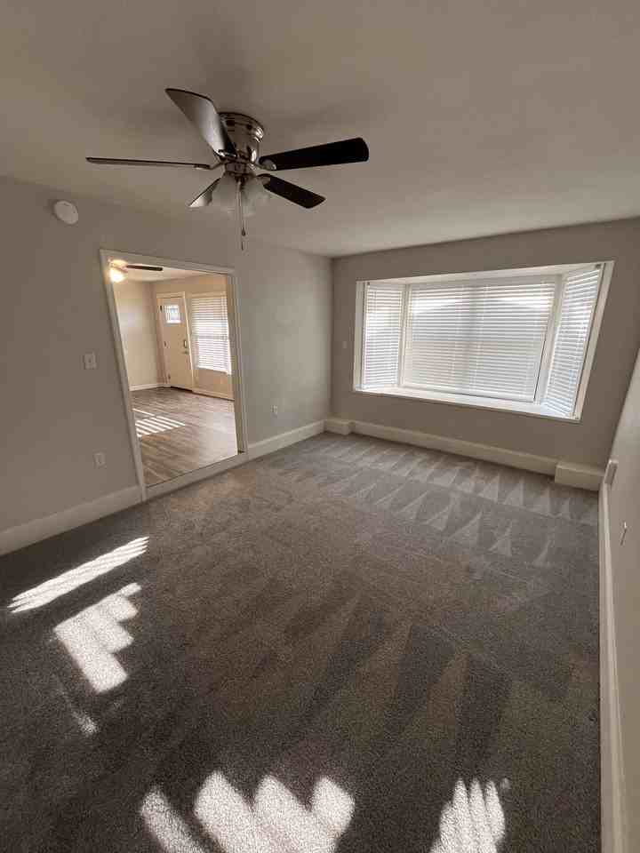 103 Detroit Ave - Photo 4 of 20