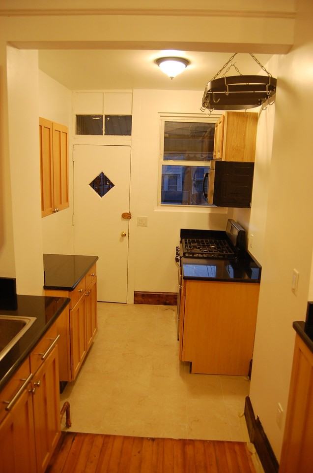 1209 Trinidad Ave Ne - Photo 4 of 10