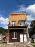 featured image of 1526 2nd Ave #1