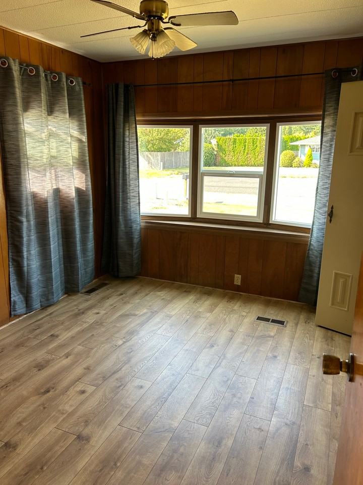 18724 Fishermans Loop - Photo 4 of 14