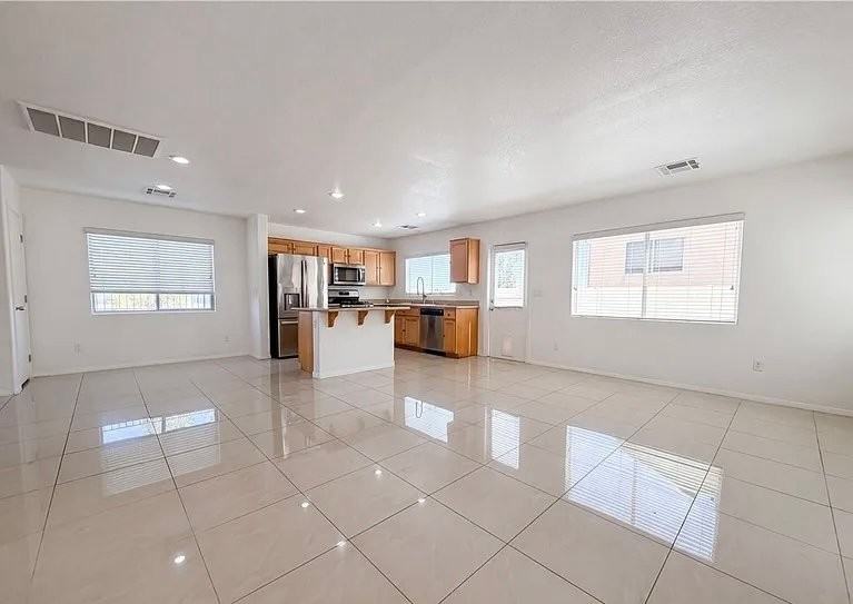 10507 Yuha Desert Ct - Photo 5 of 7