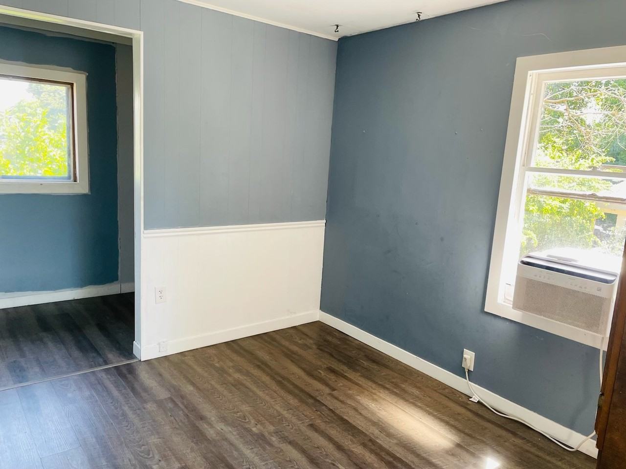 420 Eastsouth - Photo 3 of 14