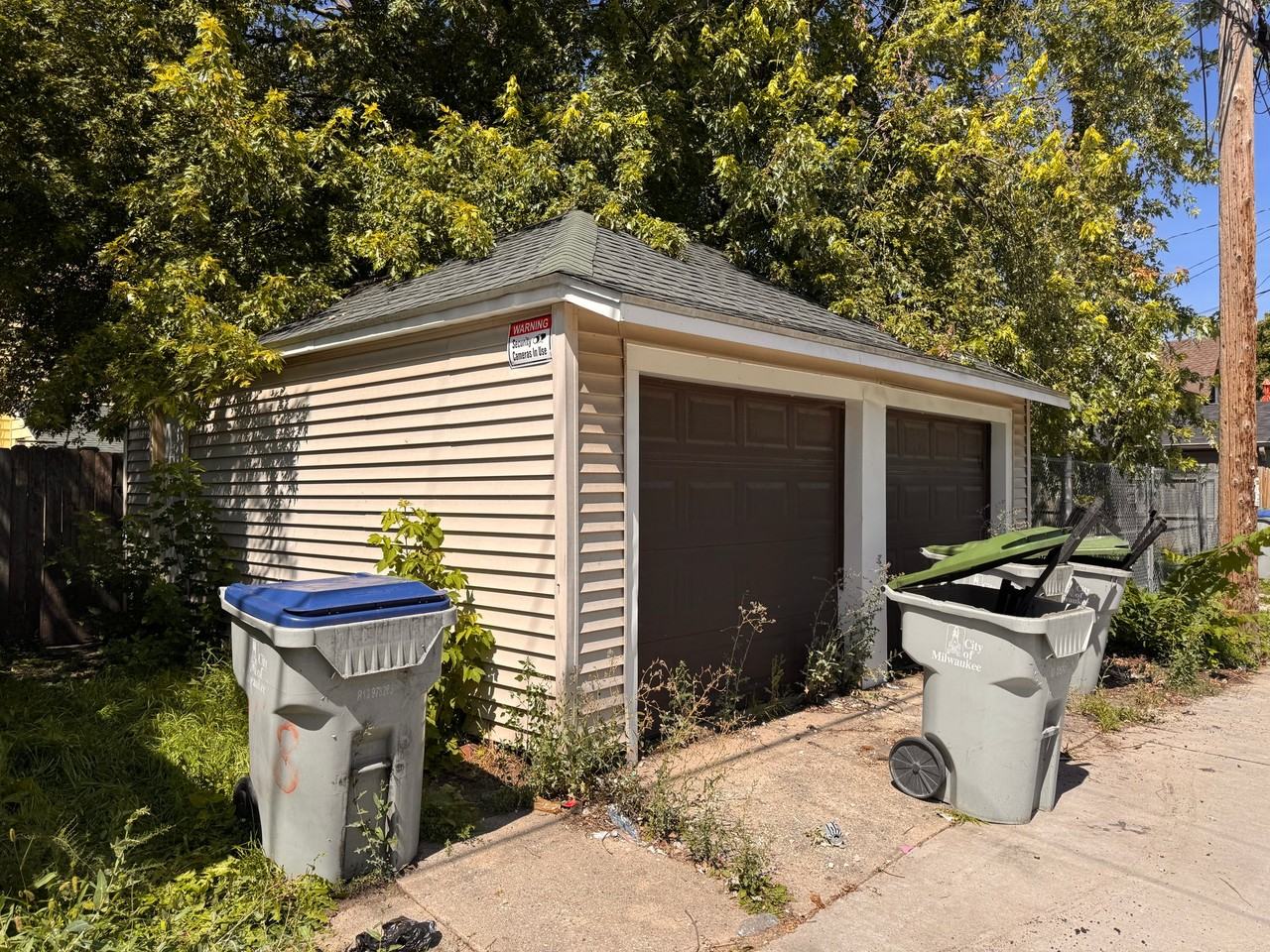 1118 S 18th St - Photo 5 of 20