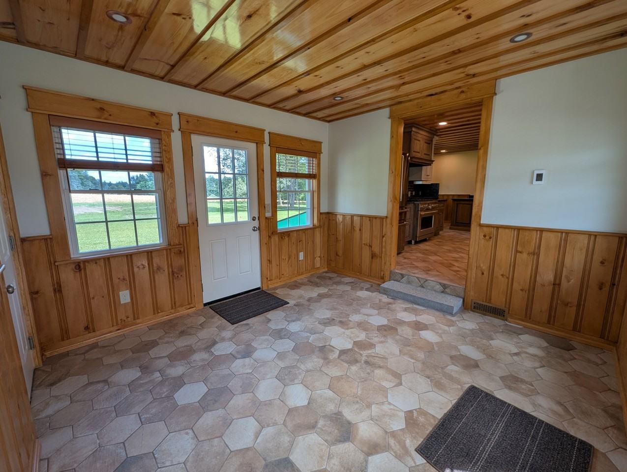 211 Pine Hill Rd - Photo 2 of 19