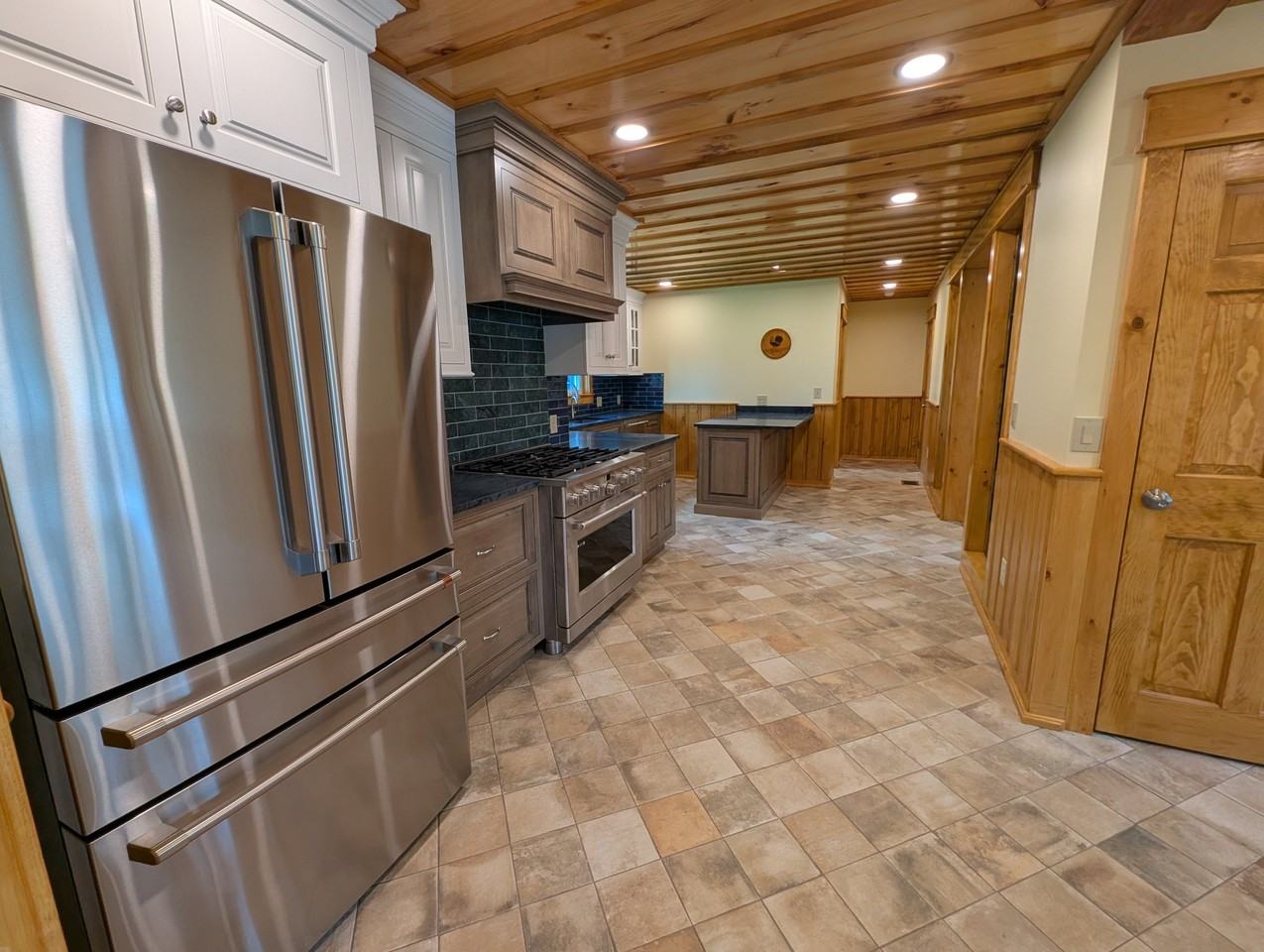 211 Pine Hill Rd - Photo 3 of 19