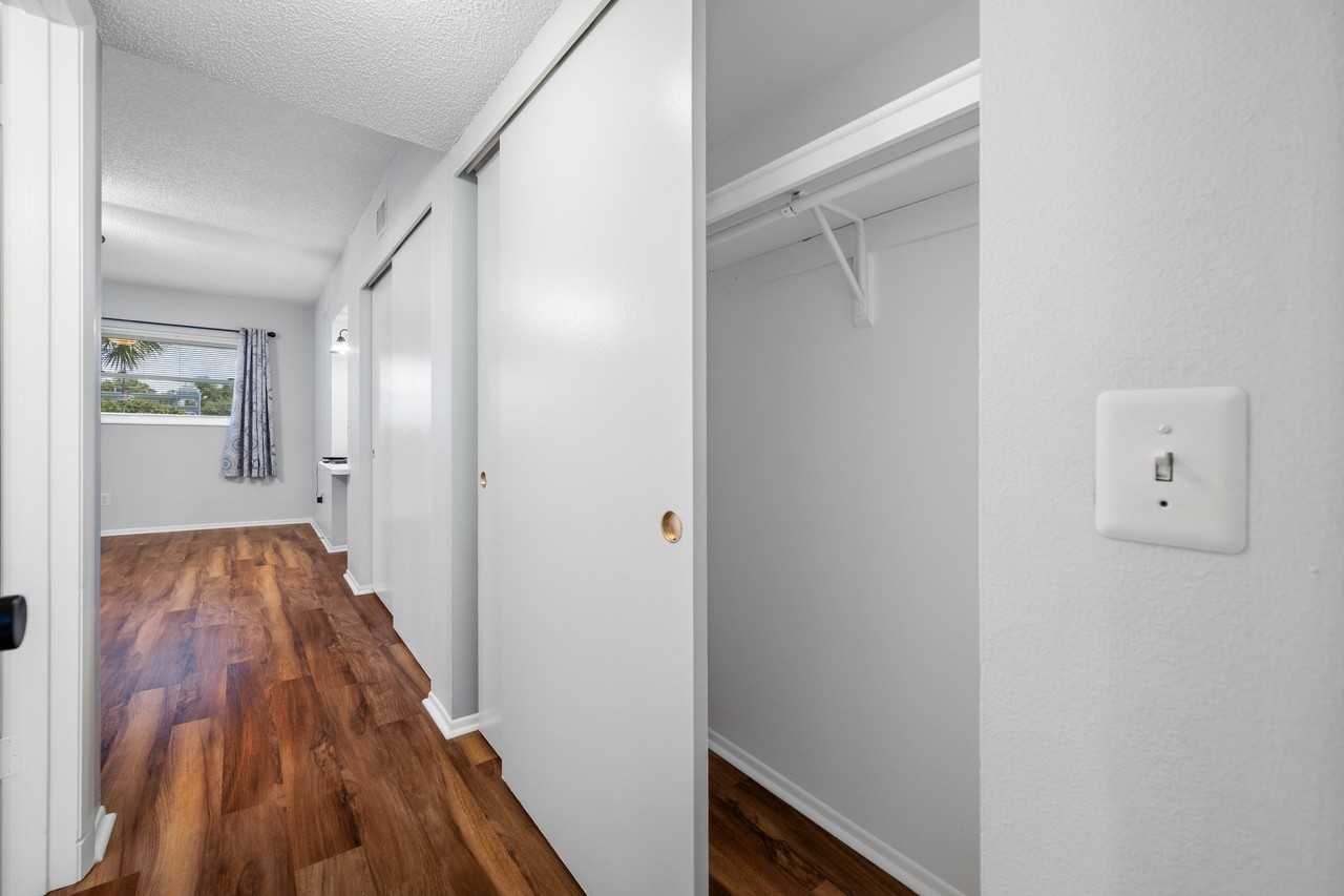 2258 World Parkway Blvd W #40 - Photo 4 of 20