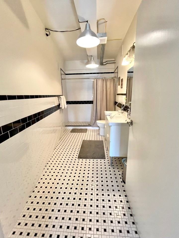 333 2nd St Se #115 - Photo 6 of 7