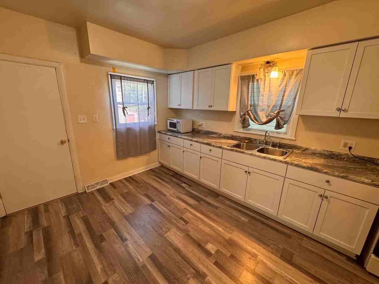 2308 W Burnham St - Photo 6 of 20