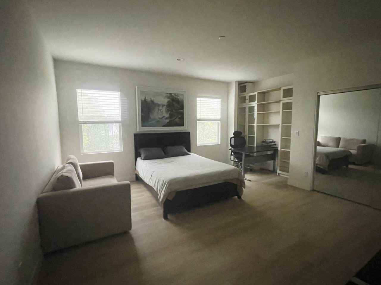 2651 Malcolm Ave - Photo 6 of 9