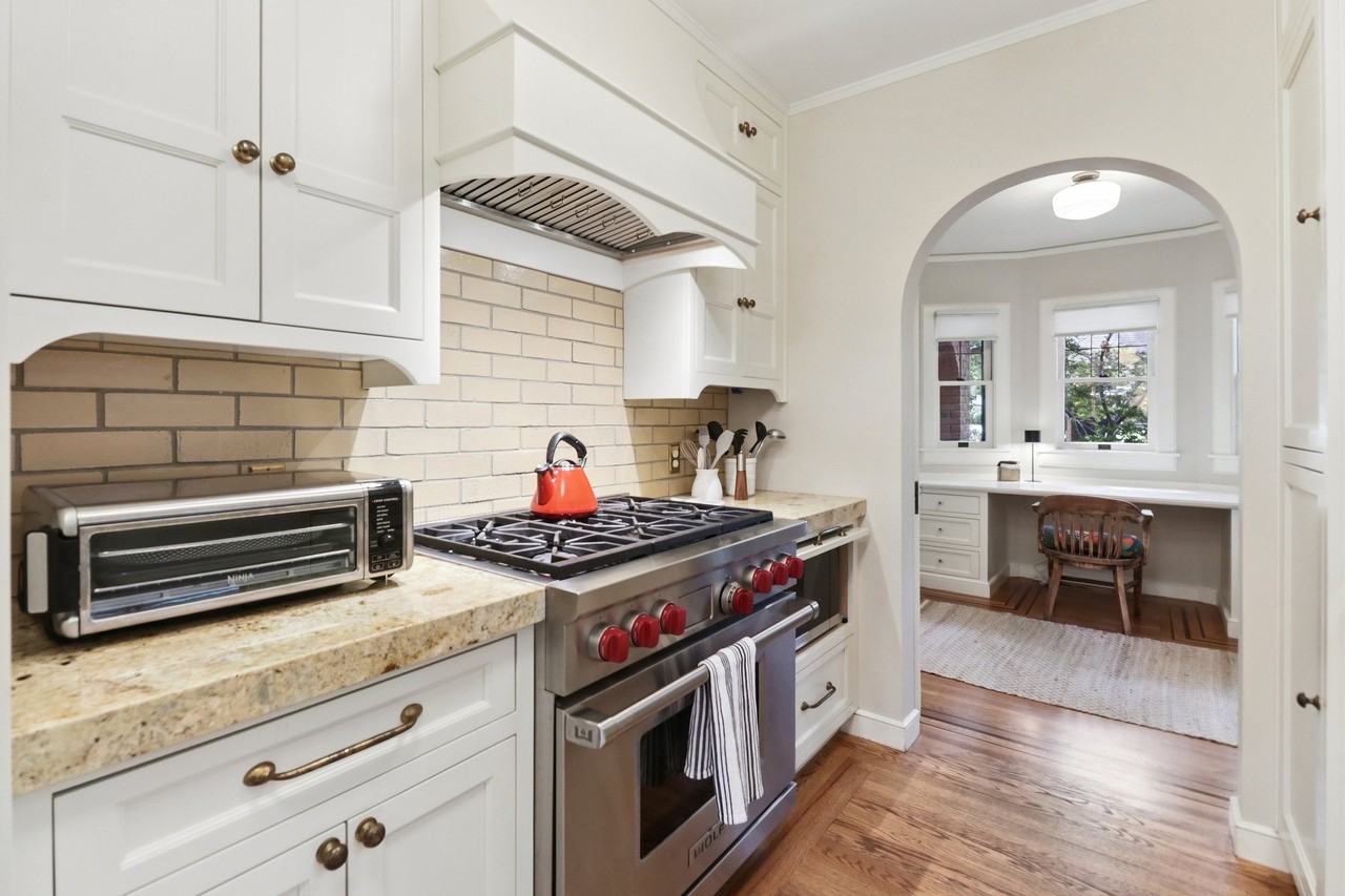 2549 San Jose Way - Photo 6 of 20