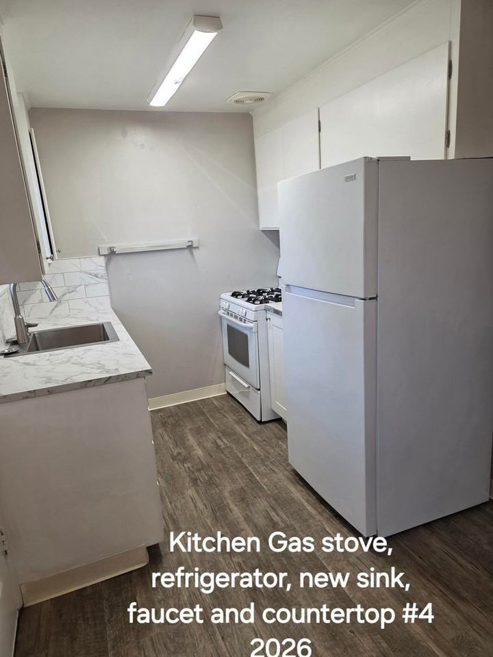 10606 Kendrick St Sw #4 - Photo 4 of 6