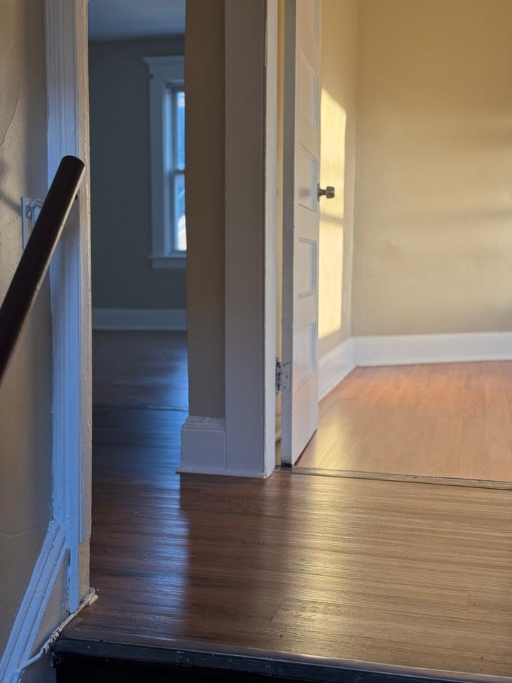 896 Howard Ave #3 - Photo 2 of 14