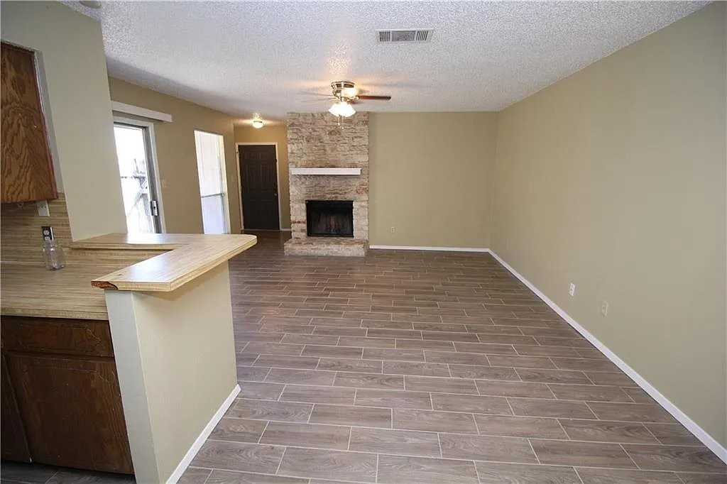 11438 Ptarmigan Dr #B - Photo 5 of 13