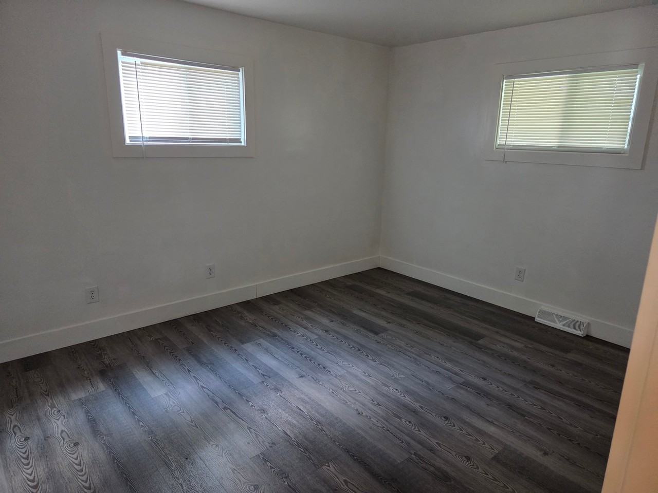 3384 Clement St - Photo 6 of 13