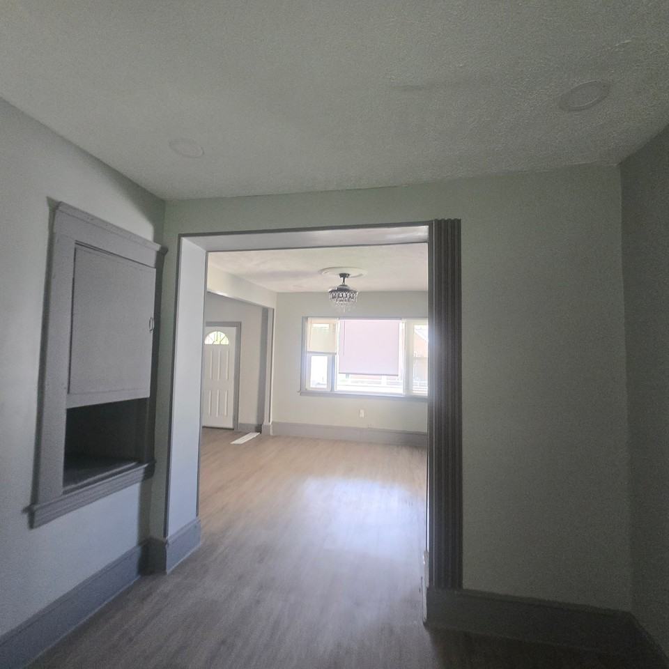 10639 Dupont Ave #35584
