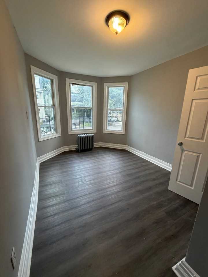 55 N 18th St #1 - Photo 3 of 5