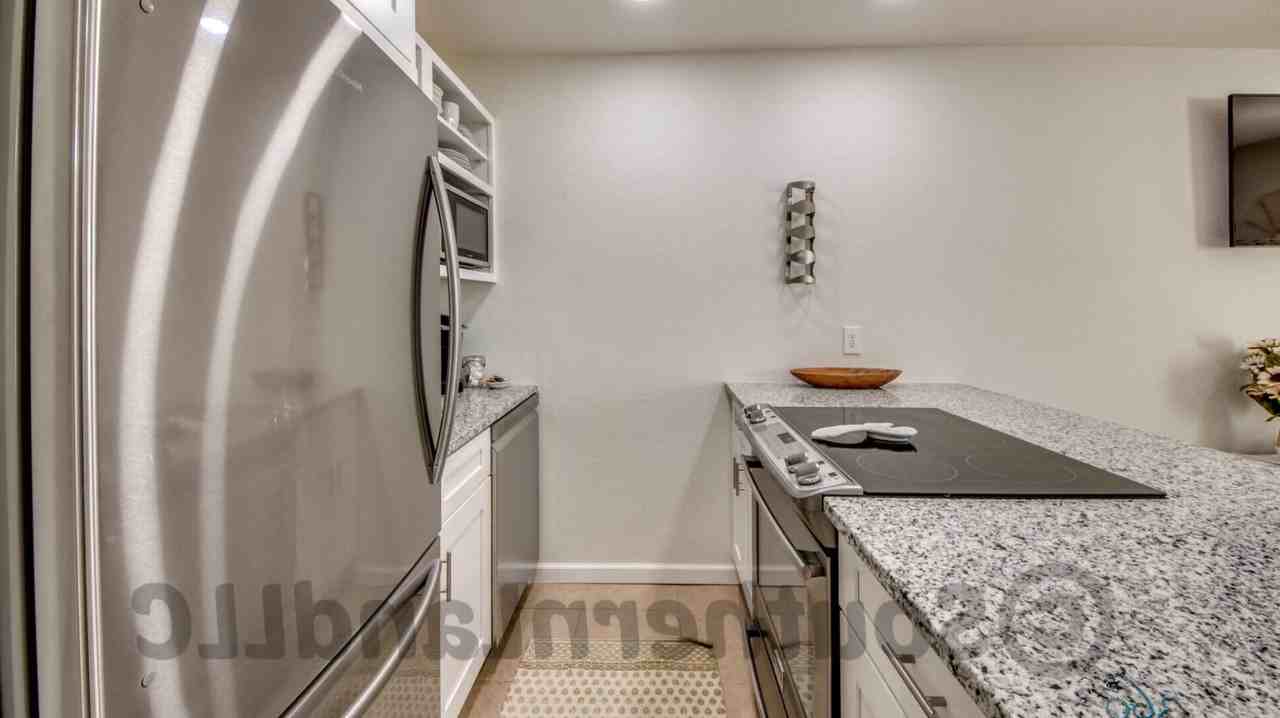 11594 1st Ave #1 - Photo 4 of 7