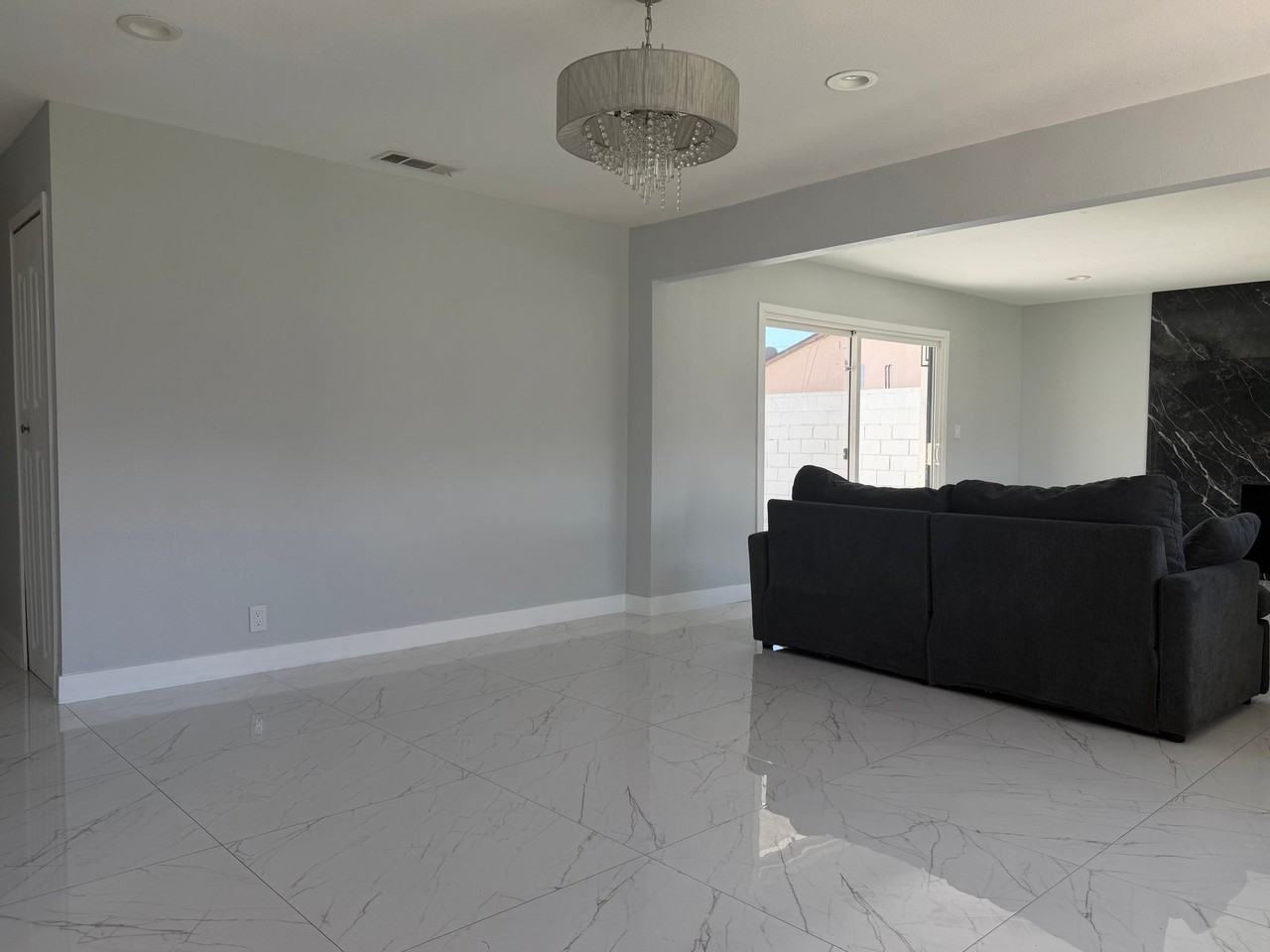 2516 Fernley Dr - Photo 6 of 35