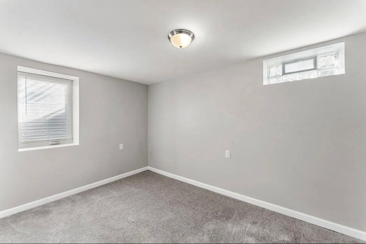 383 Dewey St #A - Photo 7 of 9