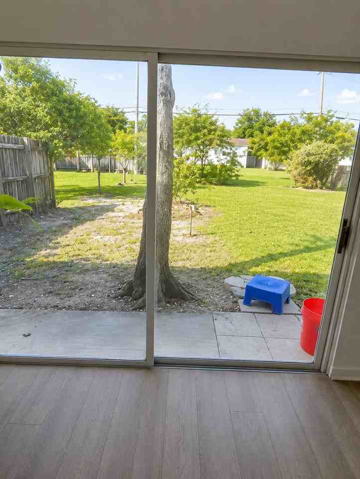 6211 Sw 39th Ct #1 - Photo 6 of 6