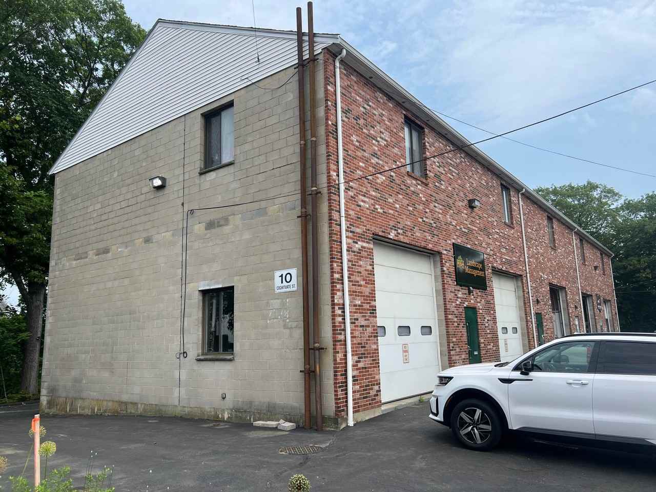 10 Cochituate St - Photo 3 of 14