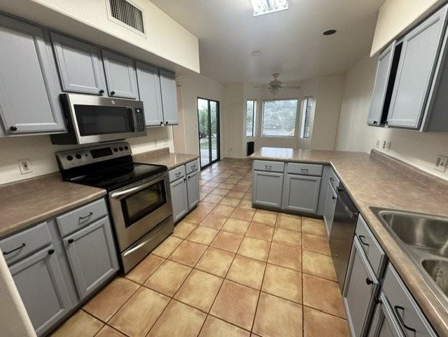 10073 E Escalante Rd - Photo 7 of 16