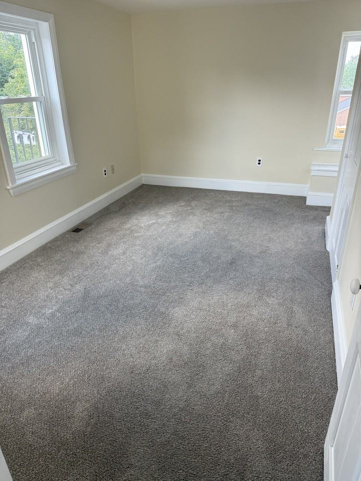 75 E Main St #3 - Photo 3 of 5