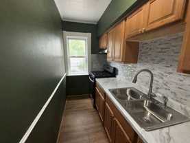 208 Bruce St #1 - Photo 1 of 1