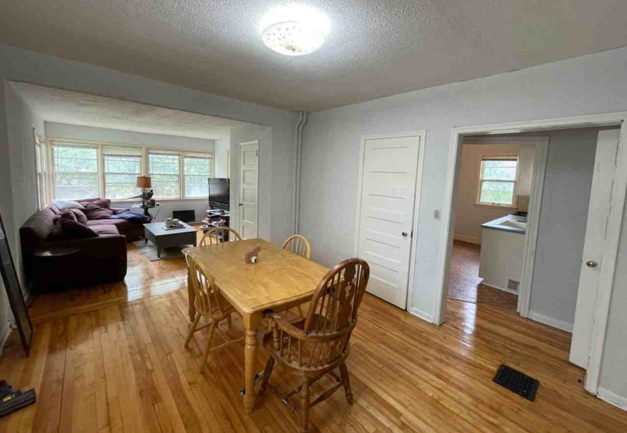 2529 Pleasant Ave #2 - Photo 6 of 12