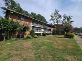 featured image of 5606 Crenshaw Rd #1432