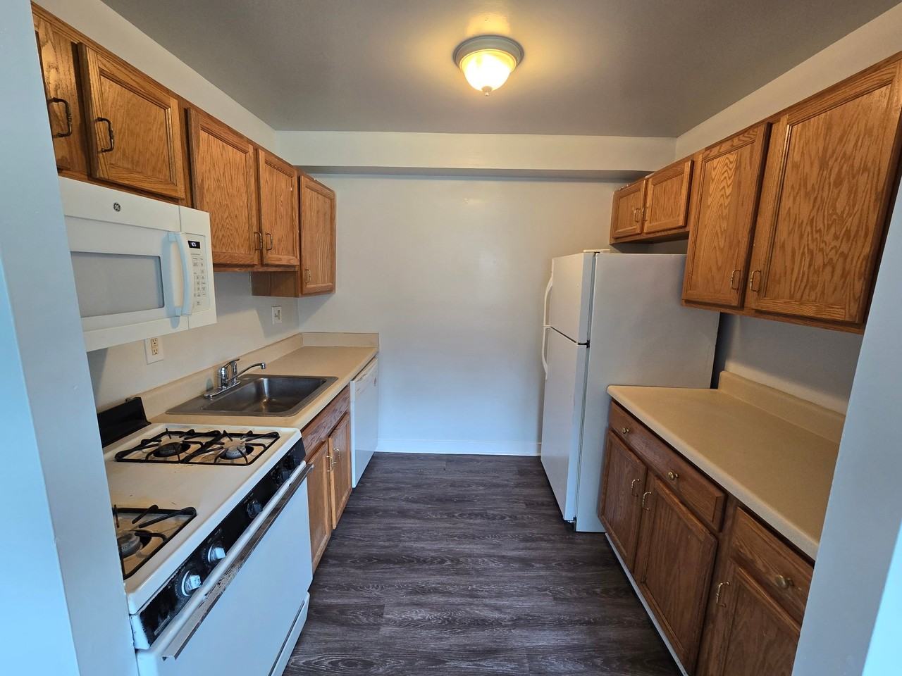 5606 Crenshaw Rd #1432 - Photo 7 of 16