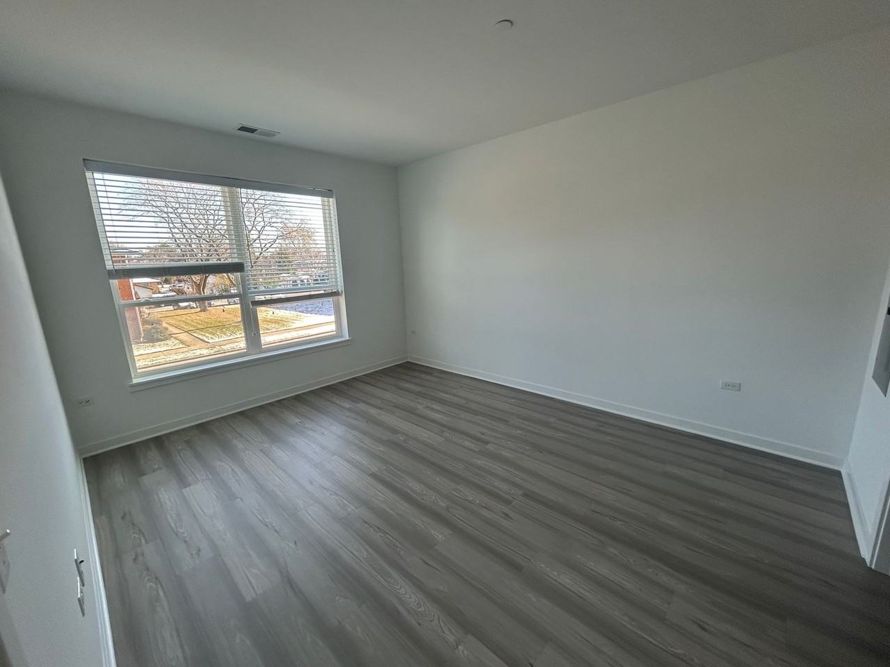 10 N Main - Photo 6 of 50