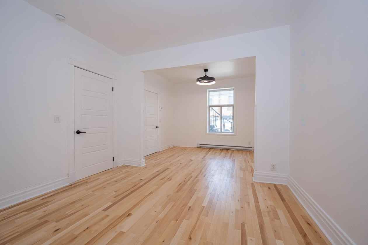 6764 Avenue Henri-Julien - Photo 7 of 17
