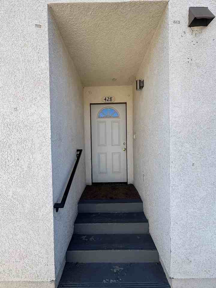 428 West 75th Street - Photo 2 of 20