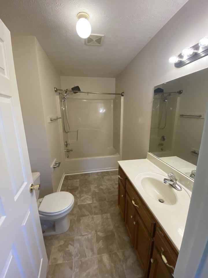 109 Lavergne St #NA - Photo 6 of 20