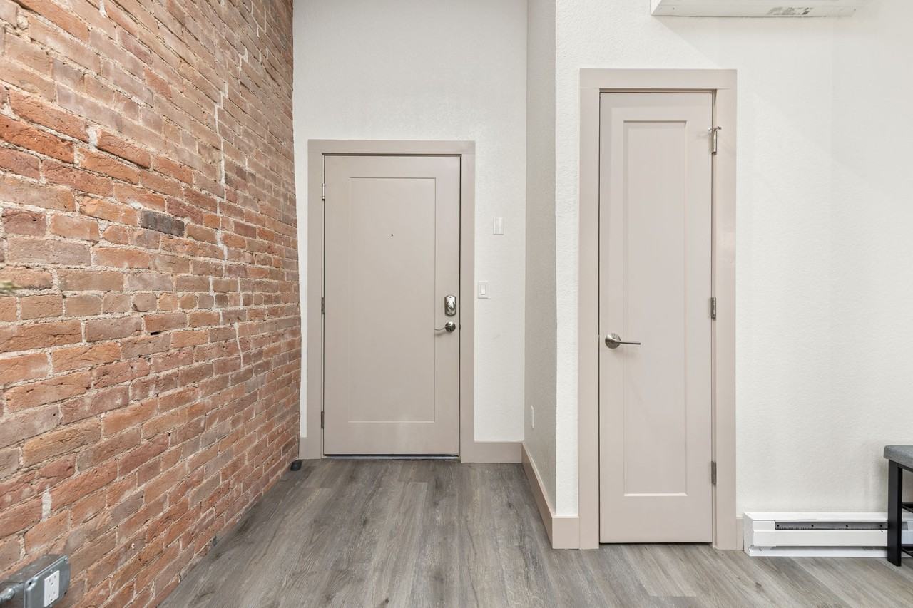 331 Main St #202 - Photo 3 of 26