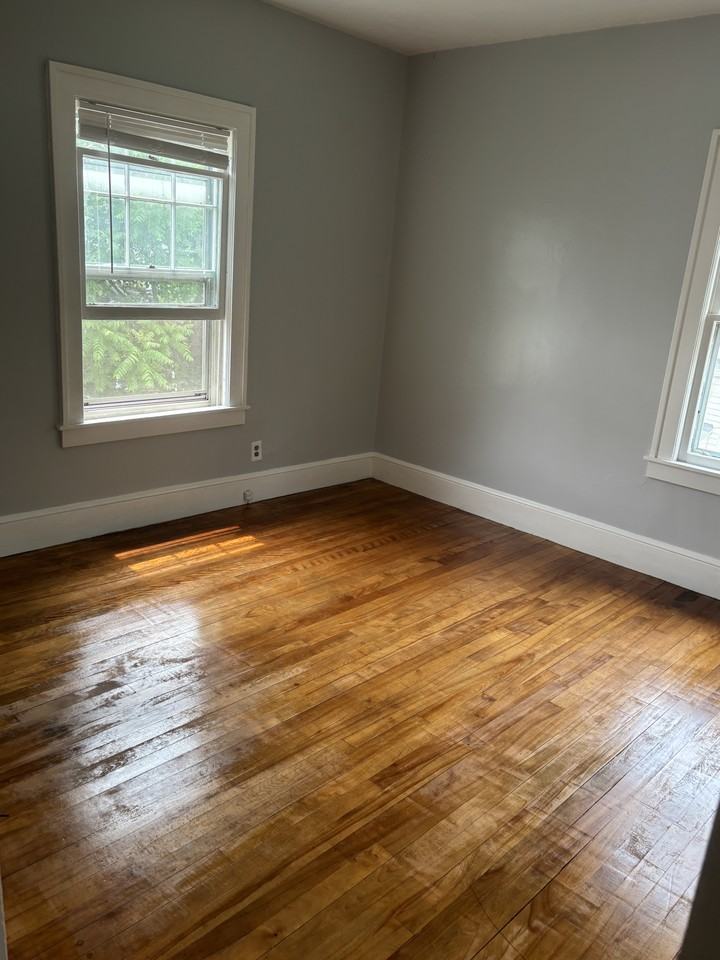 57 Noel St #1 - Photo 5 of 8