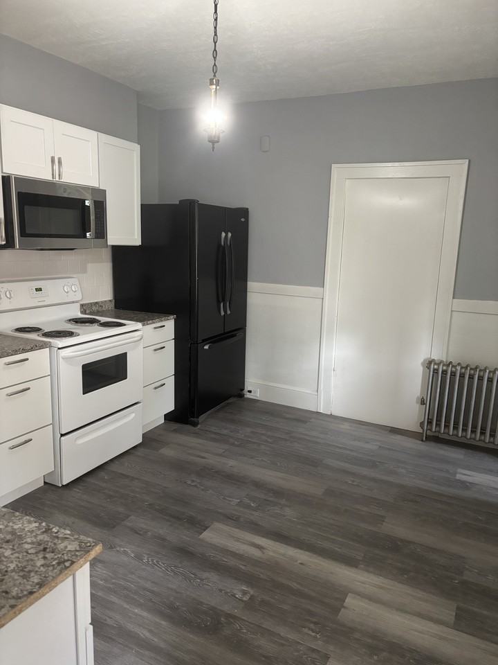 57 Noel St #1 - Photo 7 of 8