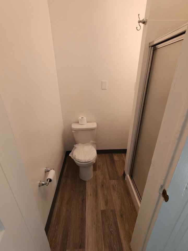201 Southwest Blvd #A - Photo 7 of 11