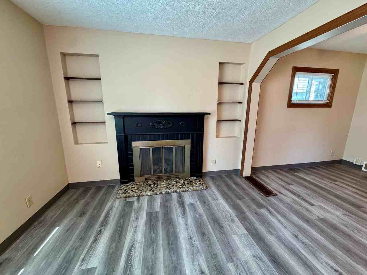 1317 38th St Nw #NA - Photo 6 of 20