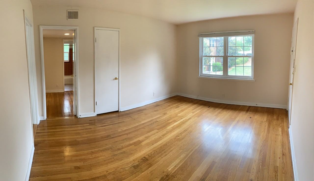 1902 Courtney Dr #C - Photo 3 of 27