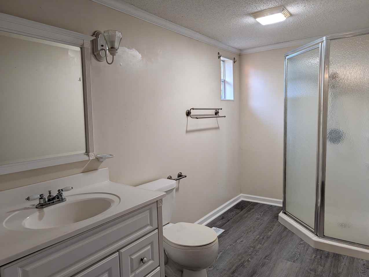 130 Colonial Ct #41 - Photo 3 of 7