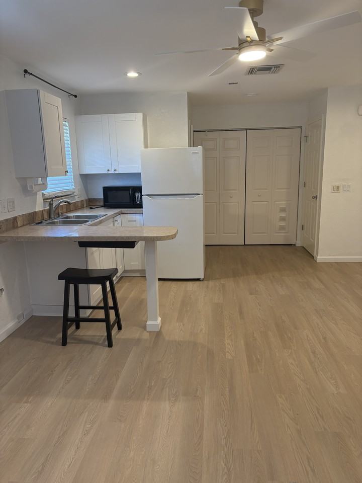 3014 Avenue C #1 - Photo 7 of 11